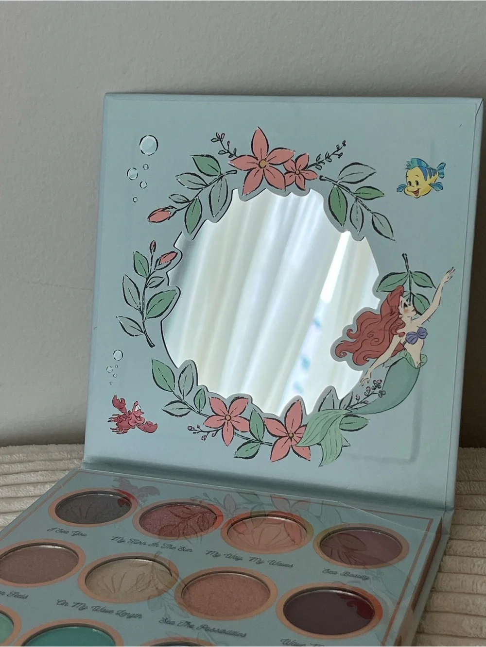 Little Mermaid Ariel Eyeshadow Palette